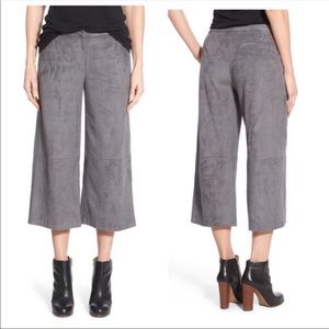 NWT Vince Camuto Faux Suede Culotte